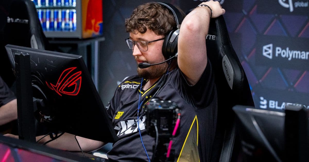 Nafany сравнил скилл s1mple и ZywOo