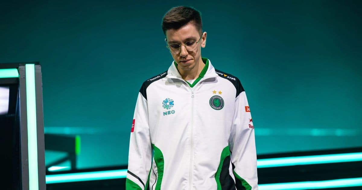 Kyxsan получил предложение о переходе в команду к s1mple — он решил подождать конца мейджора