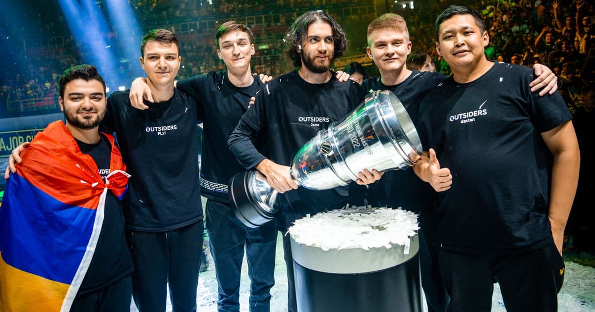 Как прошел прошлый мейджор от ESL? В NAVI плевали, а шум в зале был сравним с ревом самолета