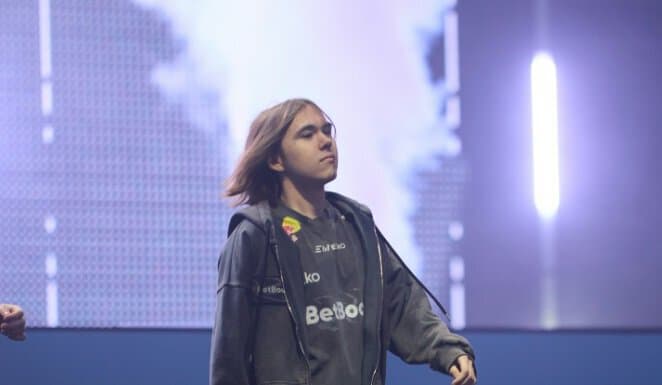Donk: «Мы все чувствуем, что у нас хорошие шансы против Vitality на этом мейджоре»