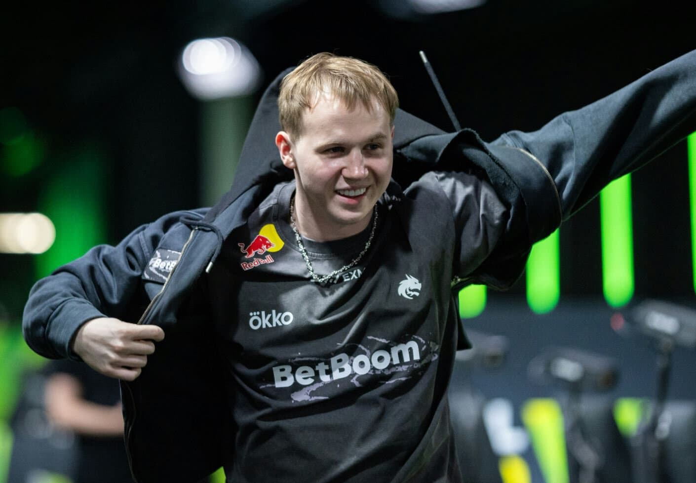 Tn1r о фанатах на PGL Astana, прорывающихся к игрокам: «Это прикольно, но не очень безопасно. Будьте аккуратны»
