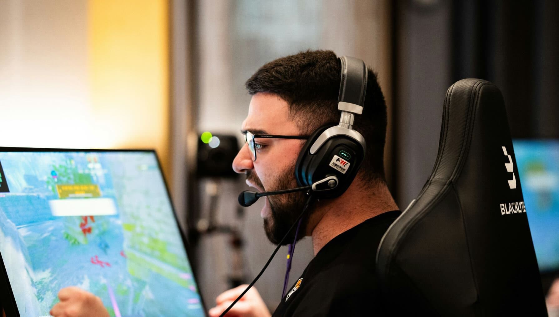 N0rb3r7 побреется налысо, если «Арсенал» выиграет Лигу чемпионов