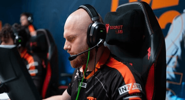 Krimz покинул Fnatic спустя 12 лет пребывания в составе