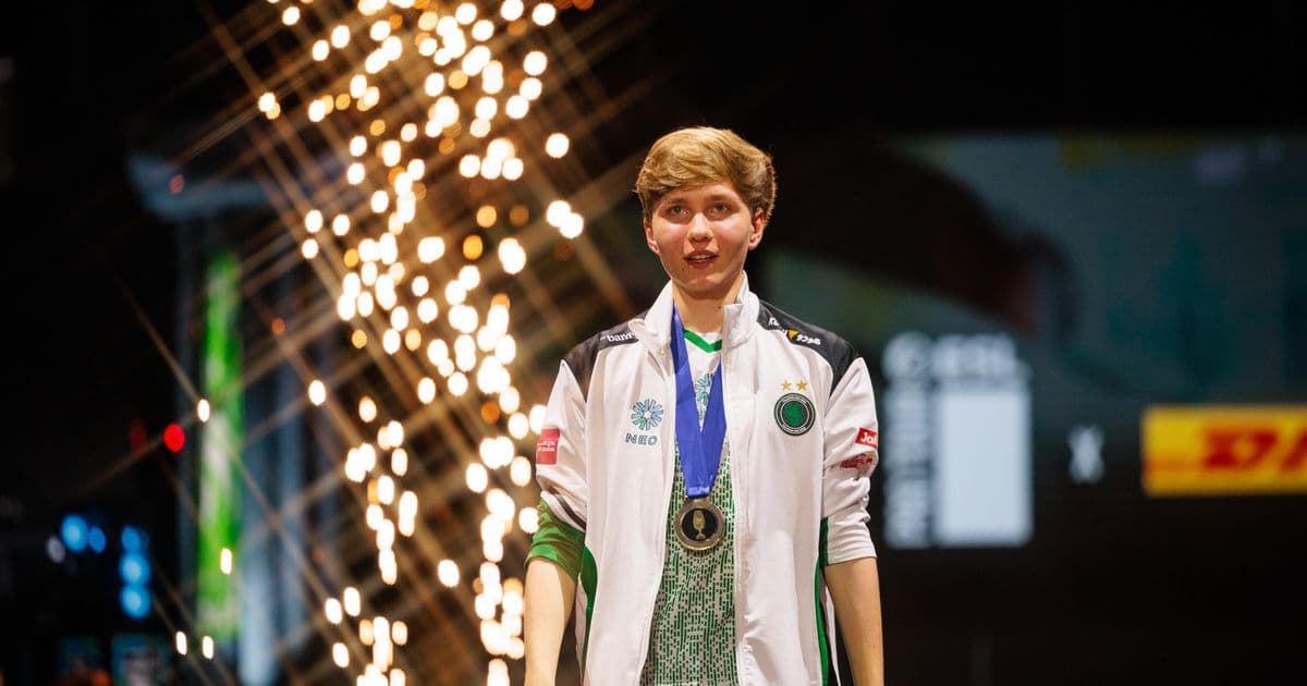M0NESY считает, что все поражения в прошлых финалах вели Falcons к победе на мейджоре