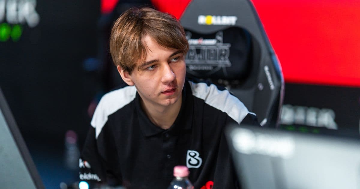 B8 Esports потерпела поражение от The Mongolz в третьей стадии IEM Cologne Major 2026