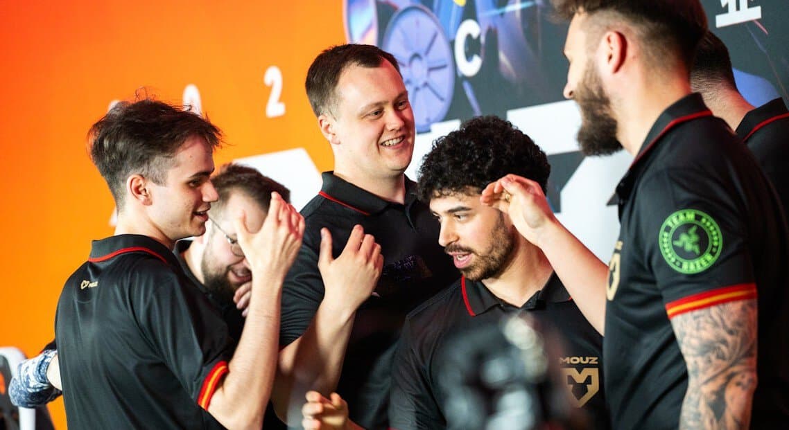 Spinx: «Все немного страдают из-за эры Vitality. Не так много команд побеждали на турнирах»