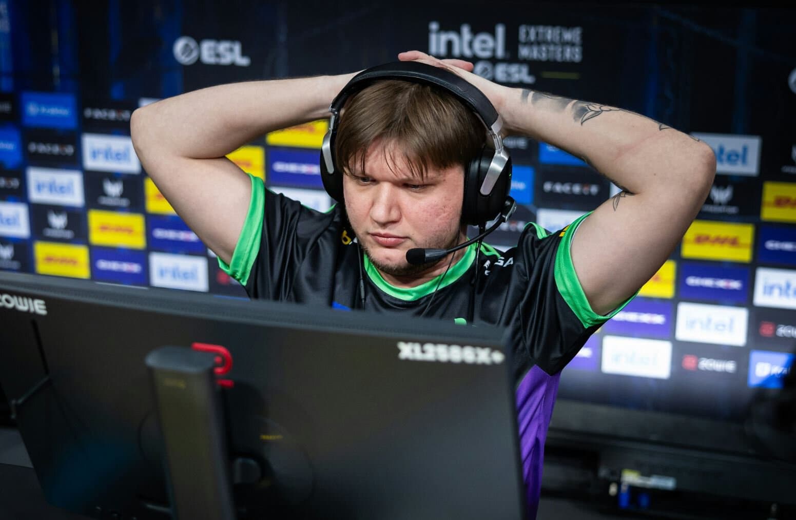S1mple о поражении от Falcons: «Горжусь командой за старания. Коммуникация и настроение были на высоте»